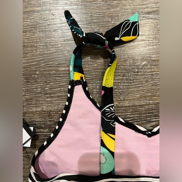 Volcom Juiced Tankini Swim Set - Picture 6 of 16